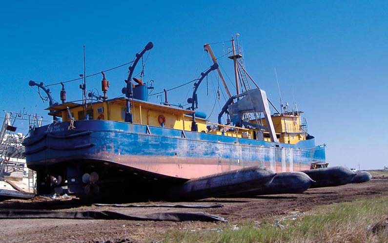 Damaged Vessels along the Mississippi coast following Katrina
Images coutesy NOAA Photo Library